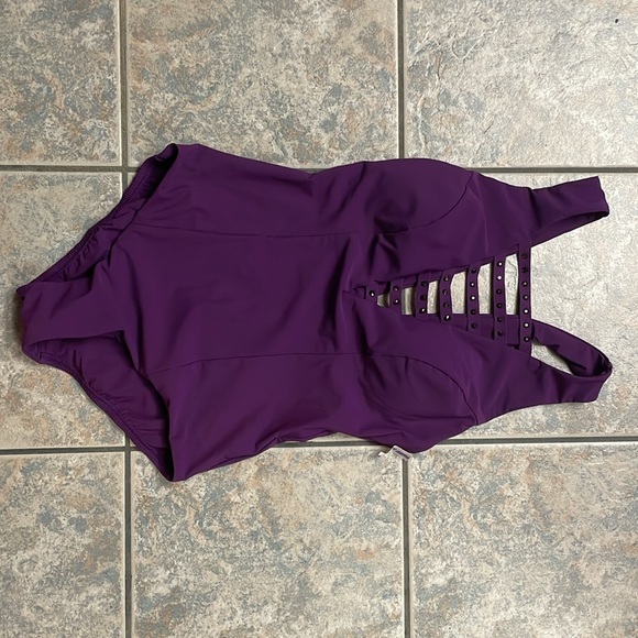 Amoressa Miraclesuit Veracruz One Piece Swimsuit 8 NWT Never worn. - Picture 11 of 14